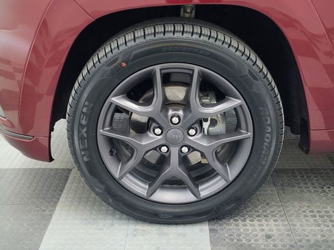 Used 2019 Jeep Grand Cherokee Limited X image 15