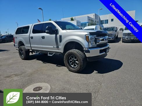Used 2019 Ford F250 XLT AWD/4WD image 1