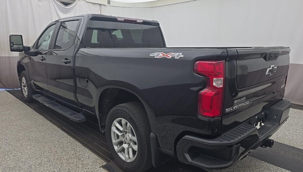 Used 2024 Chevrolet Silverado 1500 RST w/ Max Trailering Package AWD/4WD image 2