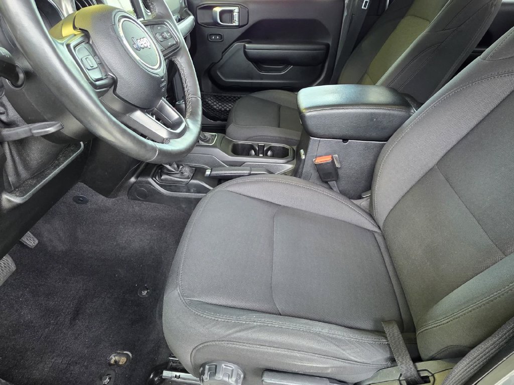 Used 2021 Jeep Gladiator Sport AWD/4WD image 8