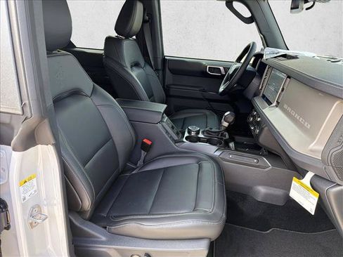 New 2026 Ford Bronco Outer Banks AWD/4WD image 25