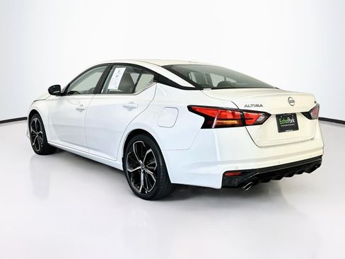 Used 2024 Nissan Altima 2.5 SR FWD image 5