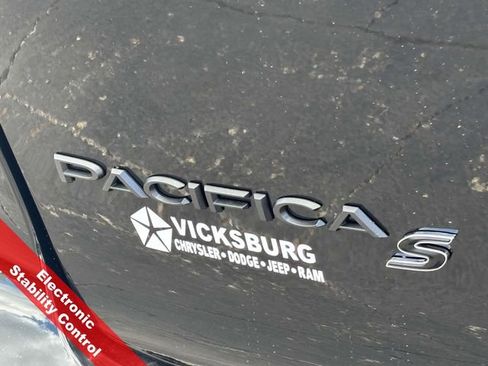 New 2026 Chrysler Pacifica Limited w/ S Appearance Package image 47