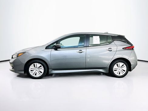 Used 2023 Nissan Leaf S image 4
