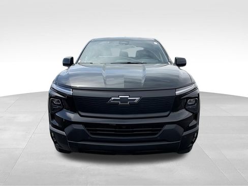 New 2026 Chevrolet Silverado EV W/T w/ LPO, Custom Package AWD/4WD image 3