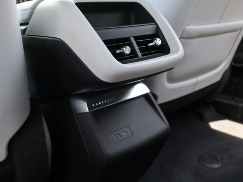 Used 2024 Cadillac Lyriq Sport RWD image 57