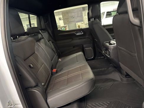 New 2026 Chevrolet Silverado 1500 High Country w/ Technology Package AWD/4WD image 26