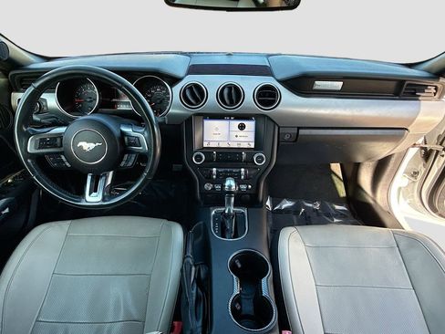 Used 2018 Ford Mustang Premium image 17