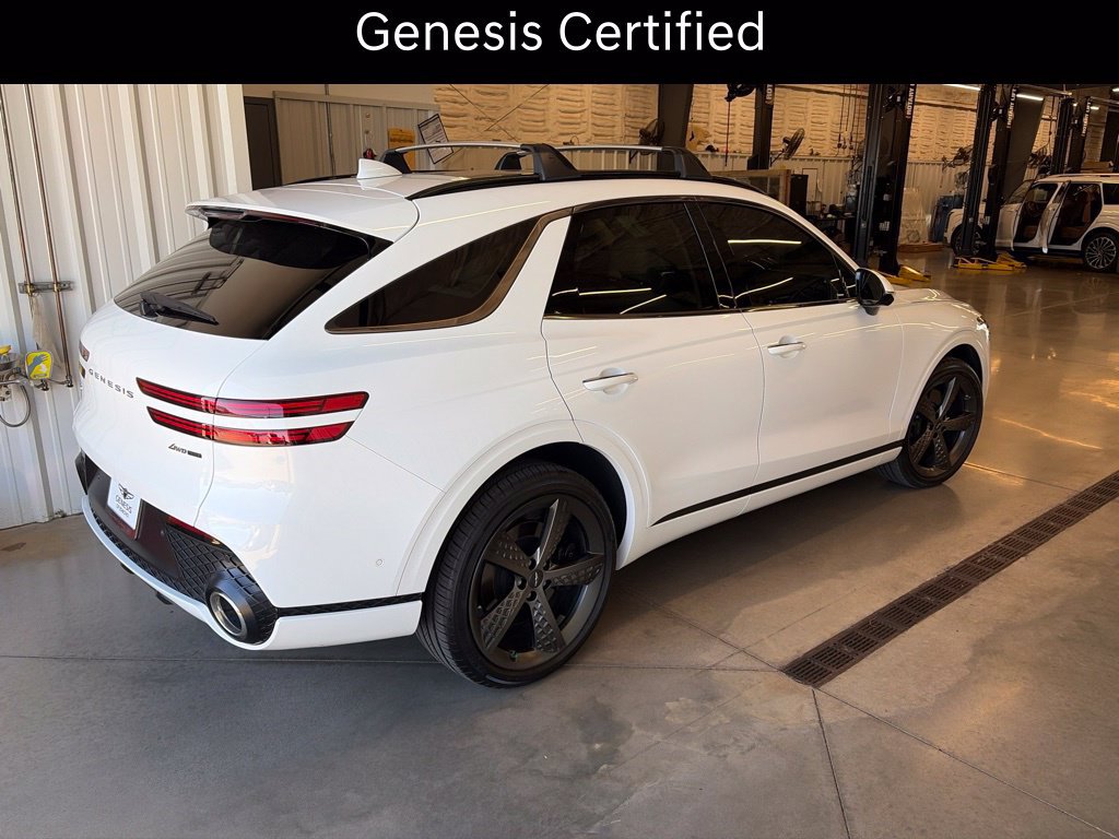 Certified 2025 Genesis GV70 3.5T Sport w/ Sport Prestige Package AWD/4WD image 11