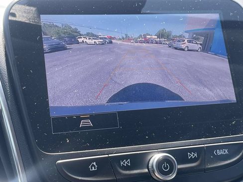 Used 2024 Chevrolet Malibu LT FWD image 15