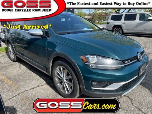 Used 2019 Volkswagen Golf Alltrack SE AWD/4WD image 1
