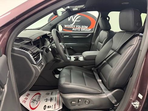 New 2026 GMC Acadia Elevation w/ Black Edition FWD image 12