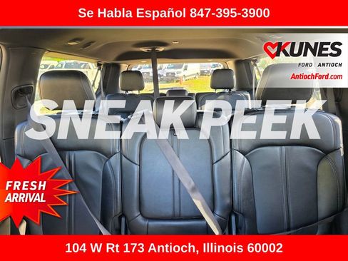 Used 2024 Jeep Wagoneer L Series II w/ Flexible Seating Group AWD/4WD image 17