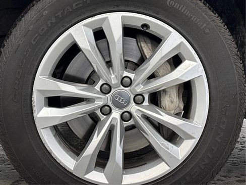 Used 2017 Audi Q7 3.0T Premium Plus w/ Premium Plus Package image 30