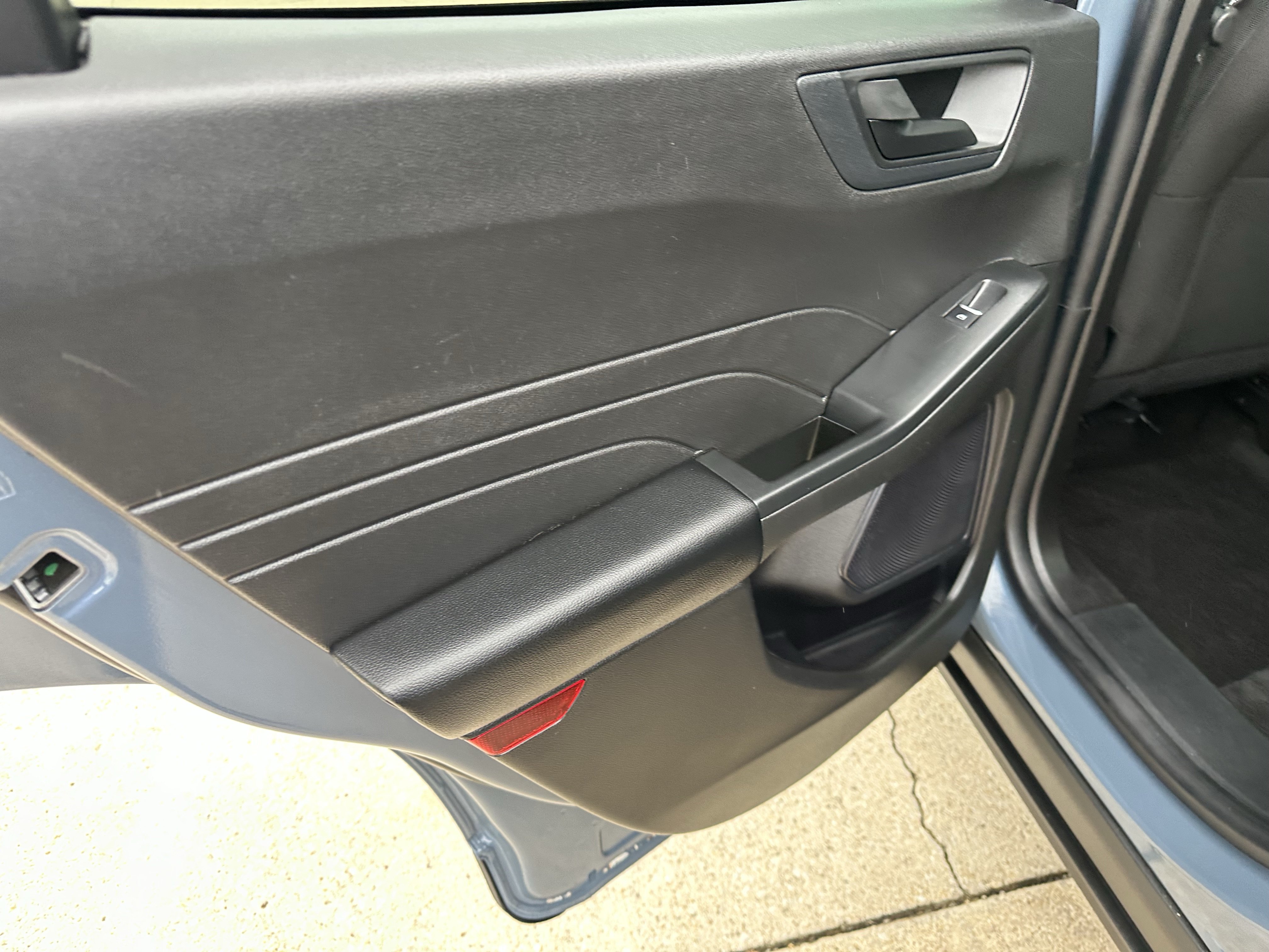 Used 2024 Ford Escape Active FWD image 8