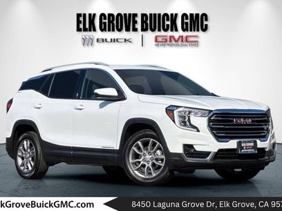 Used 2024 GMC Terrain SLT