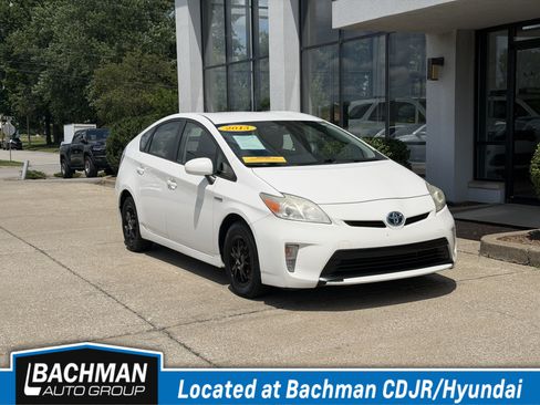 Used 2013 Toyota Prius Two FWD image 1