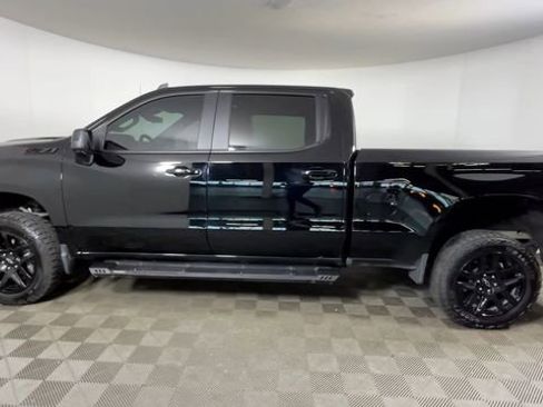 Used 2023 Chevrolet Silverado 1500 LT Trail Boss w/ LT Trail Boss Premium Package AWD/4WD image 8