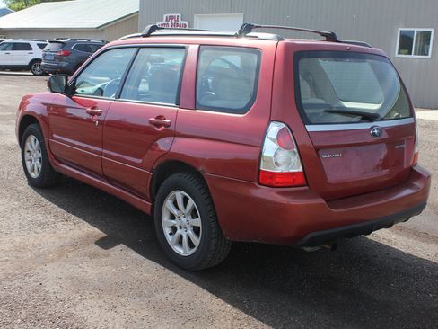 Used 2008 Subaru Forester 2.5X AWD/4WD image 4