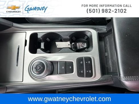 Used 2020 Ford Explorer XLT RWD image 18