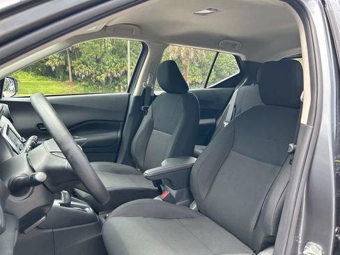 New 2025 Nissan Kicks Play S image 13