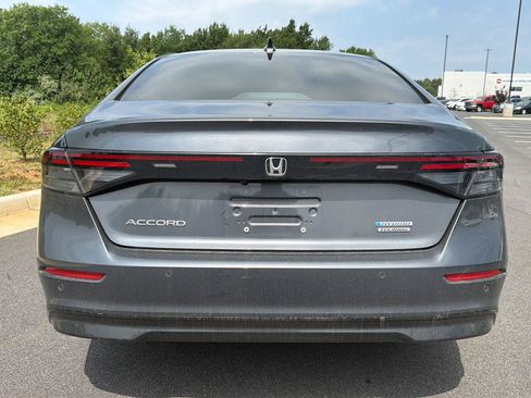 Used 2025 Honda Accord Touring image 2