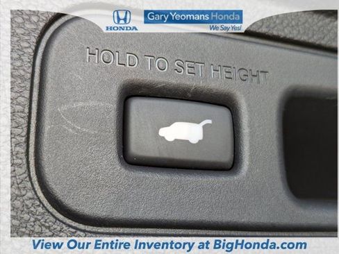 Certified 2025 Honda Odyssey Touring image 21