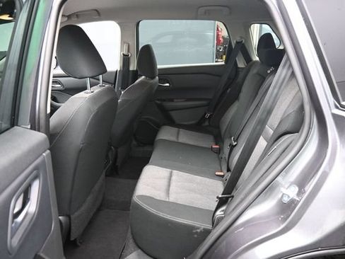 Used 2025 Nissan Rogue SV AWD/4WD image 13