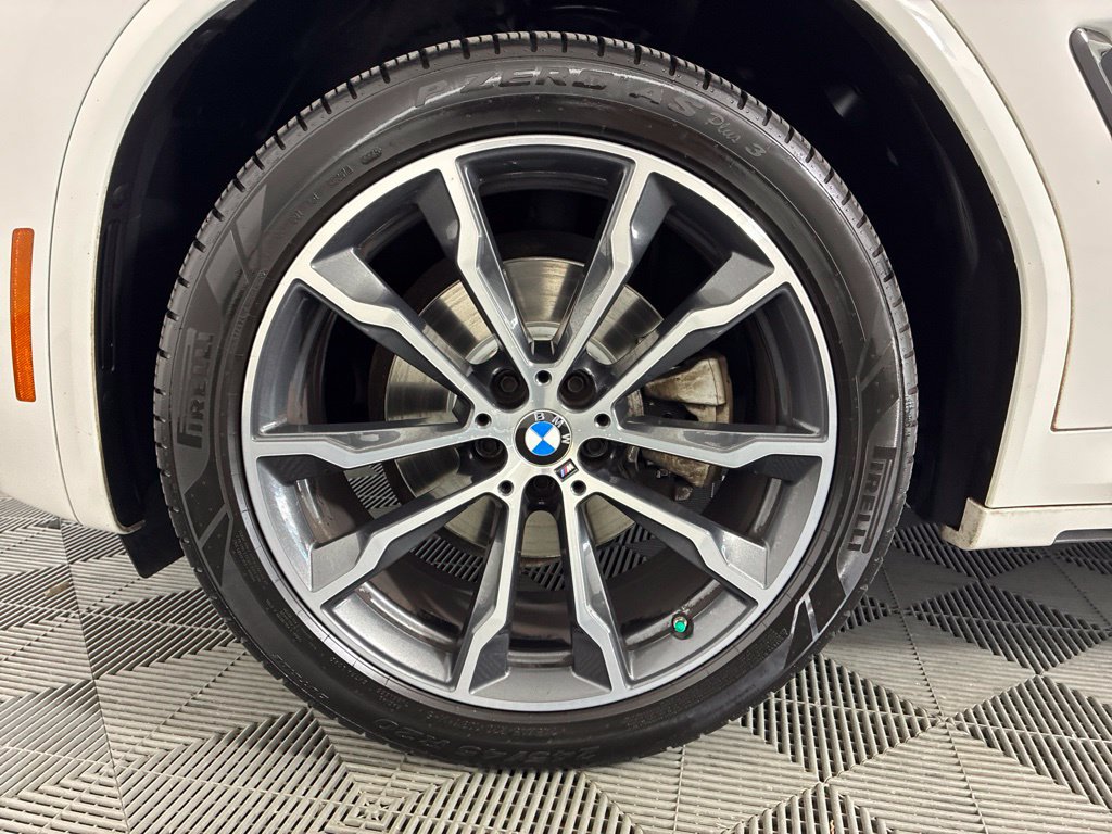Used 2022 BMW X4 xDrive30i w/ M Sport Package 2 AWD/4WD image 8