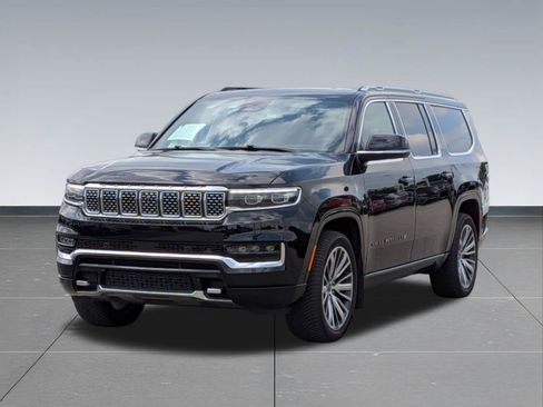 Certified 2023 Jeep Grand Wagoneer L Series III w/ HD Trailer Tow Package AWD/4WD image 10