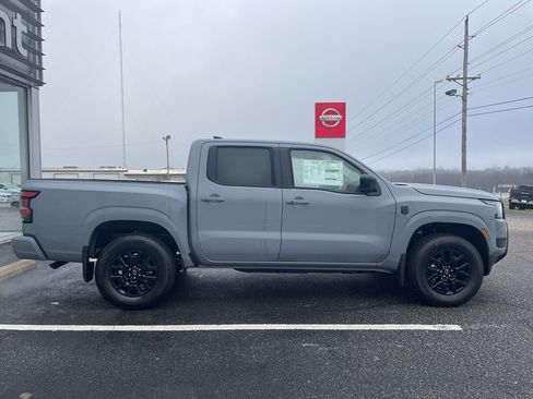 New 2026 Nissan Frontier SV image 24