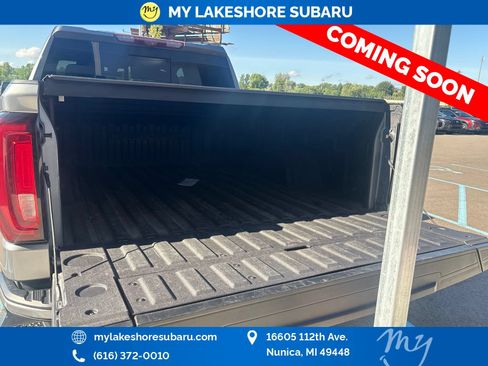 Used 2020 GMC Sierra 1500 Denali w/ Denali Ultimate Package AWD/4WD image 11