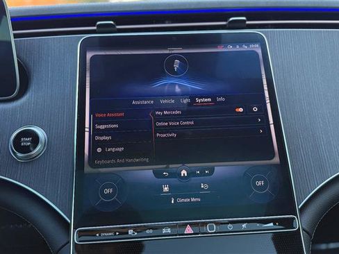 Used 2023 Mercedes-Benz EQE 500 4MATIC Sedan w/ Pinnacle Trim Package image 31