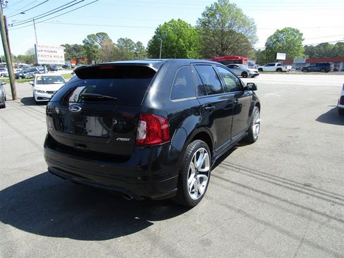 Used 2013 Ford Edge Sport w/ Driver Entry Pkg image 8