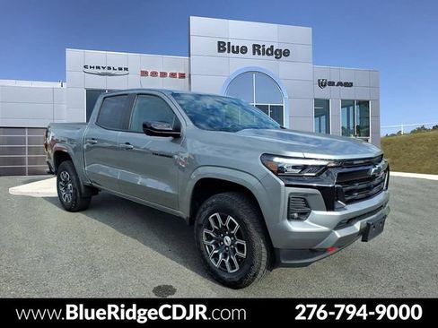 Used 2024 Chevrolet Colorado Z71 w/ Z71 Convenience Package 2 AWD/4WD image 1