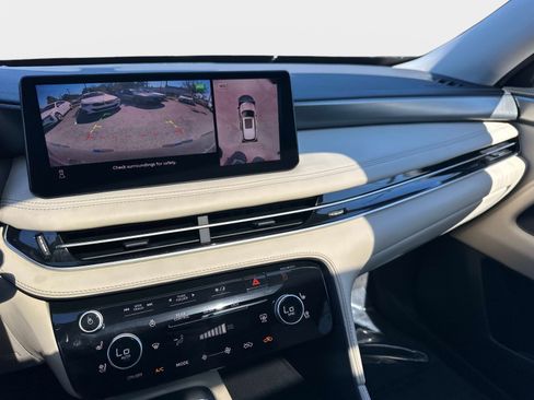 Used 2022 INFINITI QX60 Luxe image 26