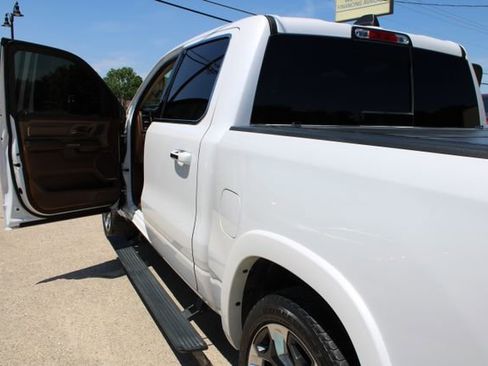 Used 2019 RAM 1500 Limited AWD/4WD image 9