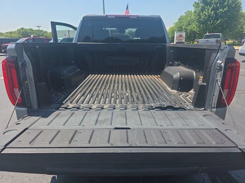 Certified 2024 GMC Sierra 1500 SLT AWD/4WD image 26