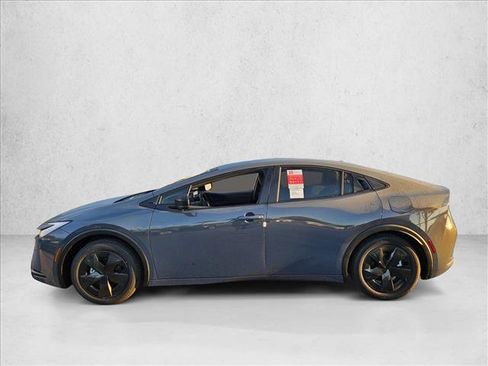 New 2026 Toyota Prius LE FWD image 5