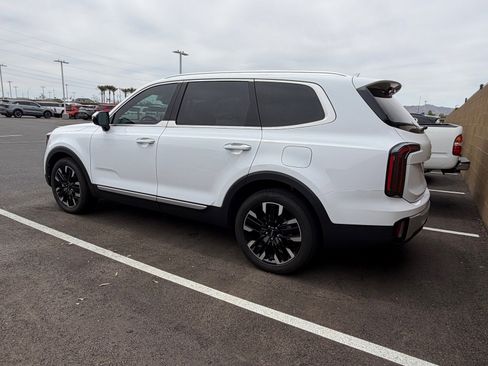 Used 2024 Kia Telluride SX image 4