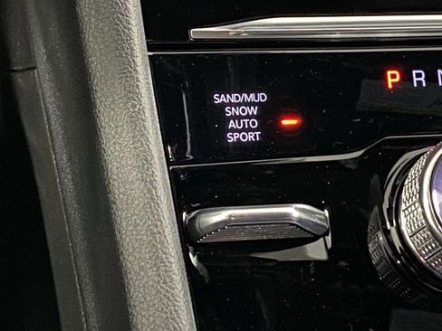 New 2025 Jeep Grand Cherokee L Limited w/ Black Appearance Package image 23