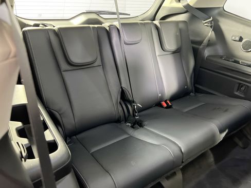 Used 2022 Subaru Ascent Limited w/ Technology Package image 29