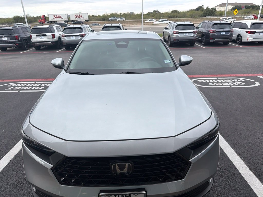 Used 2024 Honda Accord EX image 2