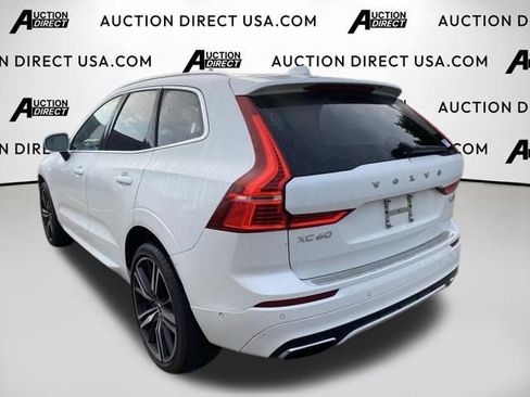 Used 2019 Volvo XC60 T5 R-Design w/ Protection Package Premier AWD/4WD image 11