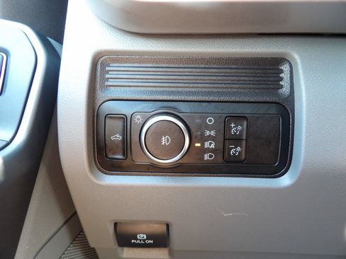 Used 2025 Ford F350 XLT AWD/4WD image 19
