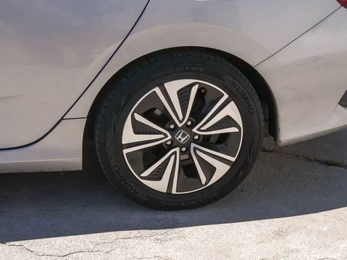 Used 2016 Honda Civic EX-L image 6