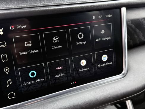 Used 2023 GMC Yukon Denali RWD image 67