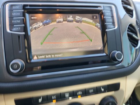 Used 2017 Volkswagen Tiguan Wolfsburg Edition AWD/4WD image 27