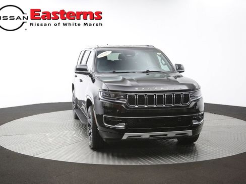 Used 2024 Jeep Wagoneer Series II AWD/4WD image 53
