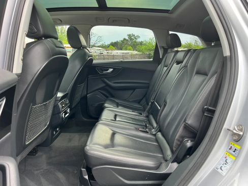 Used 2019 Audi Q7 3.0T Premium Plus AWD/4WD image 18